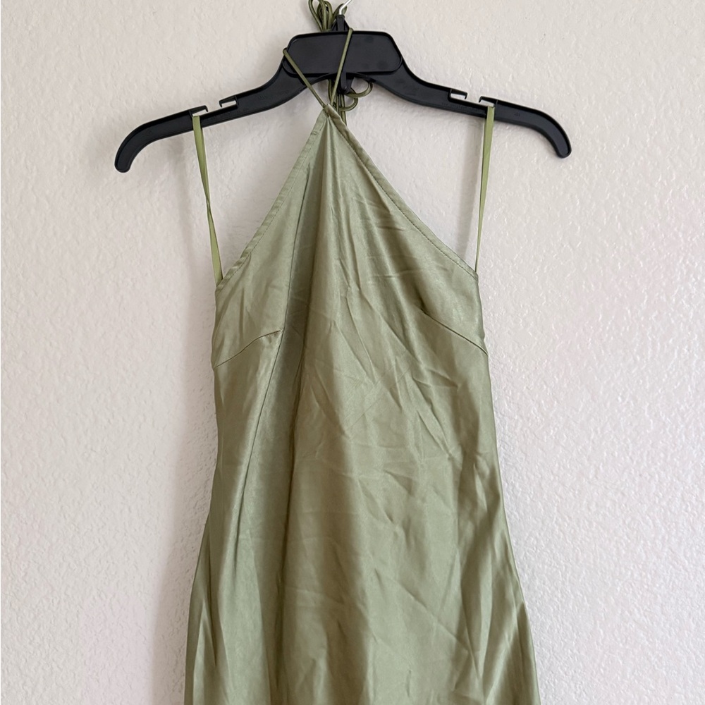 Selfie Leslie Olive Green Maxi Dress - Picture 3 of 5